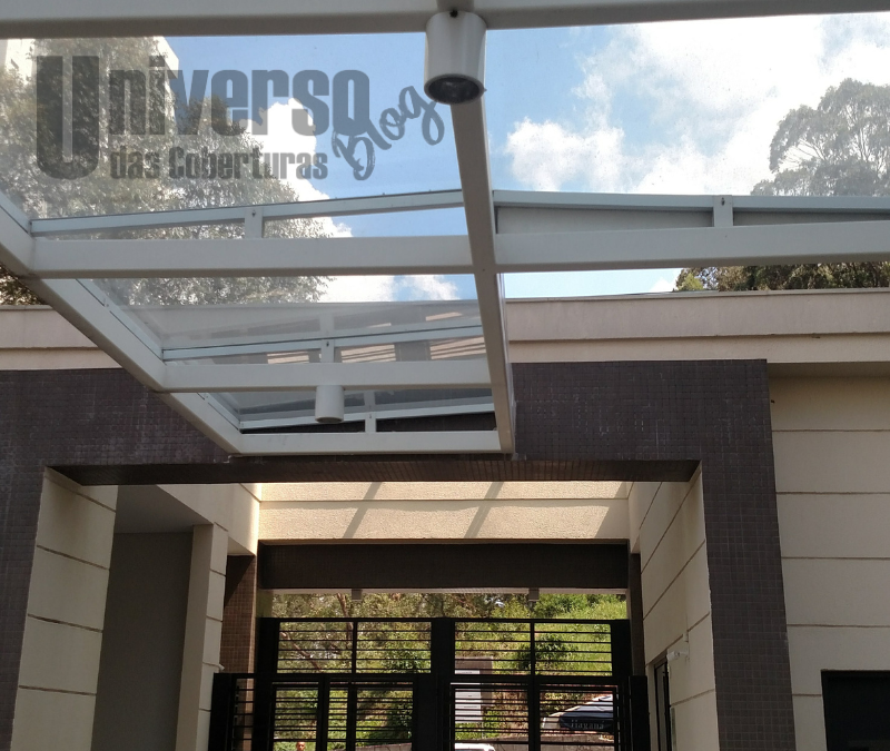Cobertura de Policarbonato Compacto para Guaritas